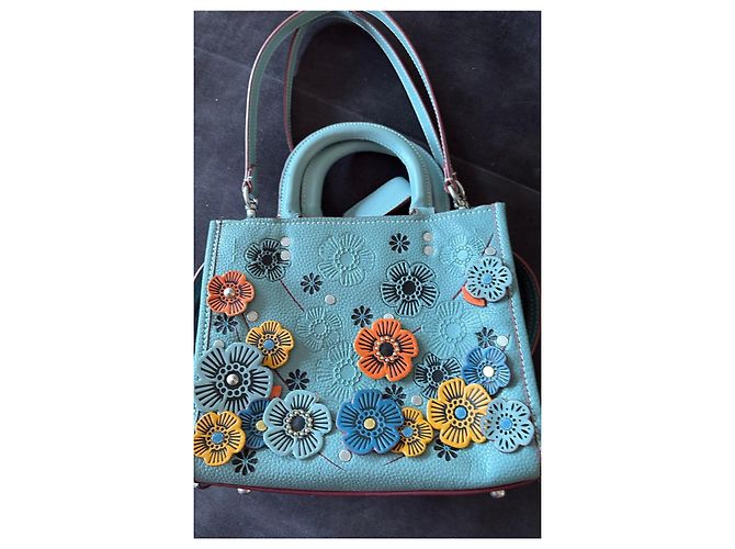 Borsa Coach in pelle blu con applicazioni floreali - vista 6