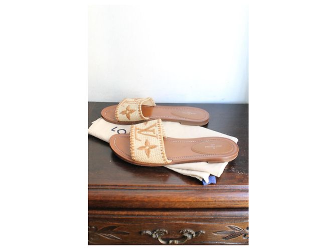 Louis Vuitton Lock It Sandalias Monogram Rafia - vista 4