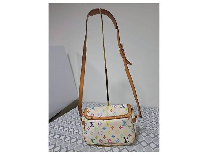 Sac à main Louis Vuitton Sologne Monogram Multicolor - vue 3