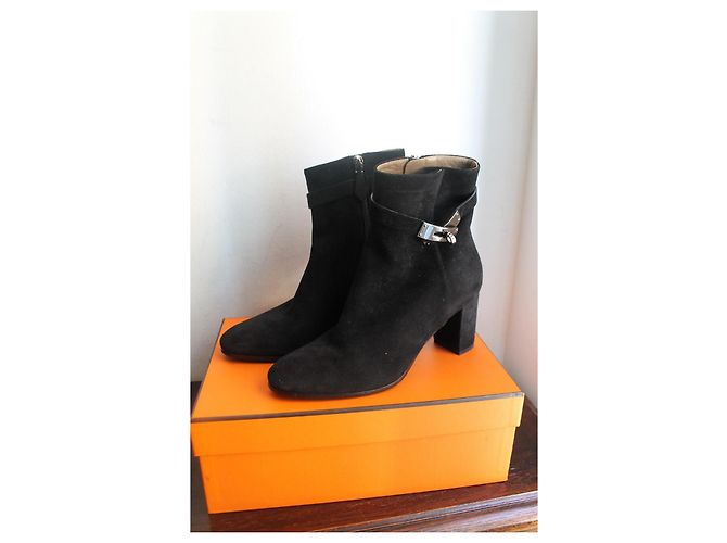 Hermès Saint Germain Wildleder Stiefeletten Schwarz - Ansicht 6