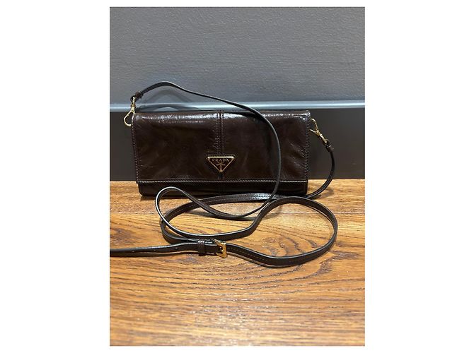 Prada Cartera con cadena en piel Vitello Daino - Marrón oscuro - vista 7