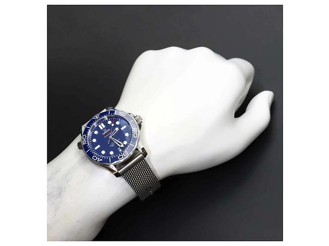 Orologio da uomo Omega Seamaster Co-Axial Master Chronometer - vista 4