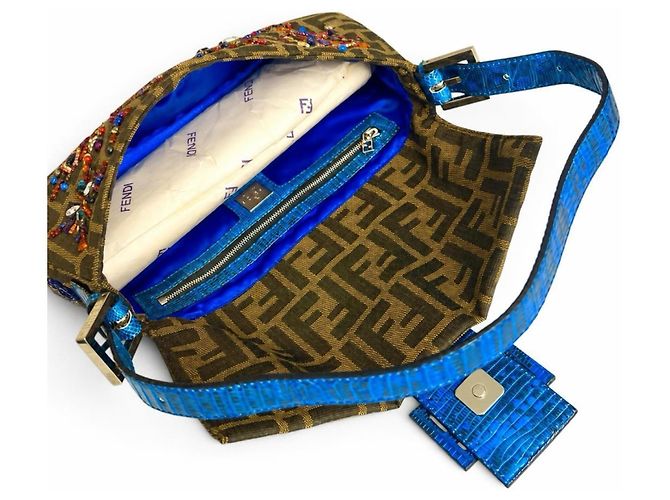 Fendi Borsa Baguette Zucca Blu Lucertola Ricamata - vista 10