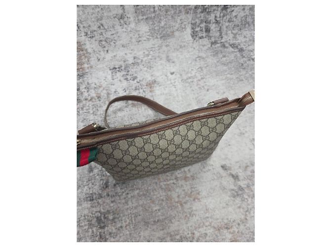 Bolso de hombro Gucci GG Supreme - vista 11