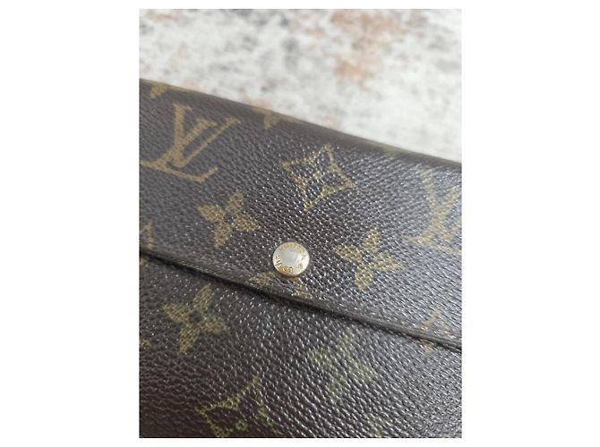 Carteira Louis Vuitton Sarah Monogram - vista 3
