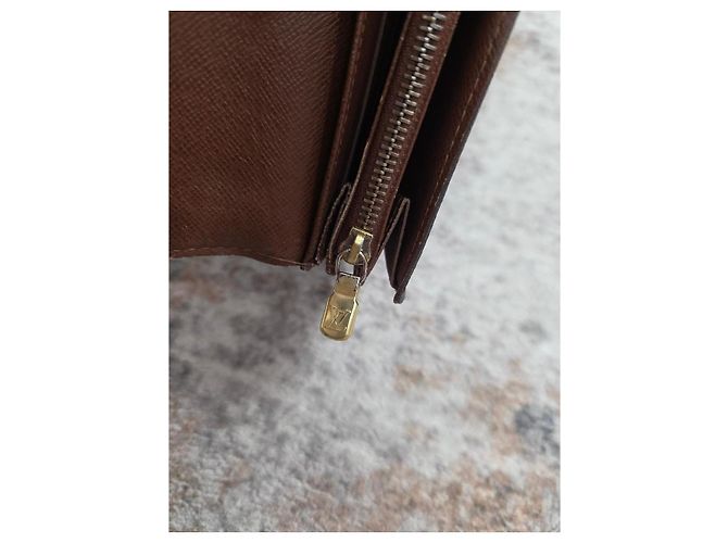 Carteira Louis Vuitton Sarah Monogram - vista 8