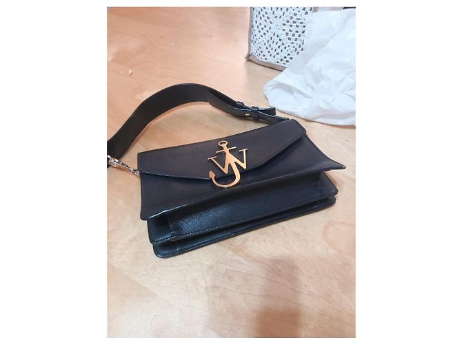 Borsa a tracolla JW Anderson Anchor in pelle nera - vista 4