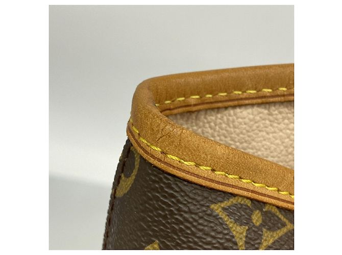 Bolso Tote Louis Vuitton Monogram Bucket GM - vista 7