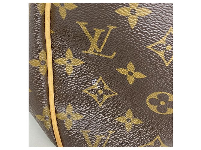 Louis Vuitton Monogram Batignolles Horizontal Tote Bag - view 7