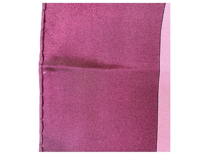 Hermès Vintage Burgundy Silk Oiseaux Migrateurs 1977 Latham Schal - Ansicht 6