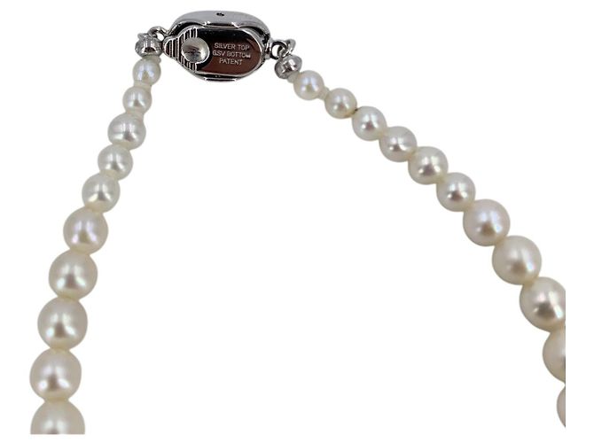 Autre Marque Bracciale di perle Akoya Vintage White 3.2mm 4.9 mm con chiusura in vernice argento - vista 4