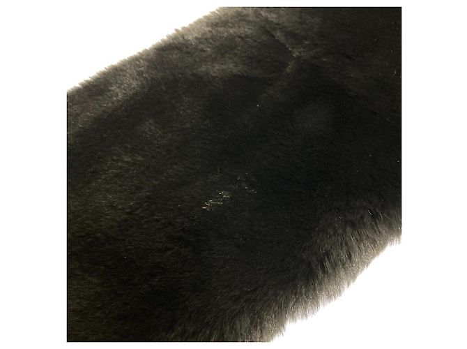 Max Mara Schal aus Kaschmir und Kaninchenfell - Ansicht 9