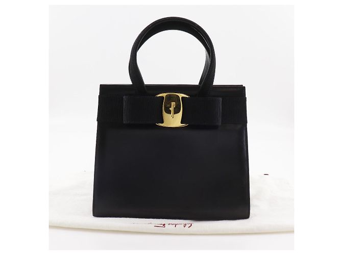 Borsa 2way Salvatore Ferragamo Vara Ribbon in vitello - vista 16