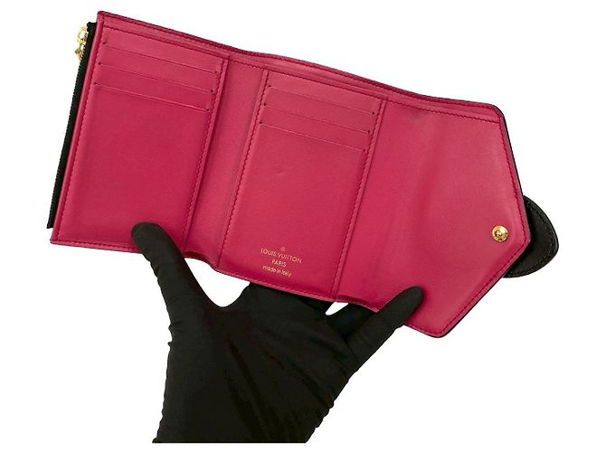 Louis Vuitton Pont Neuf Leather Wallet - view 7