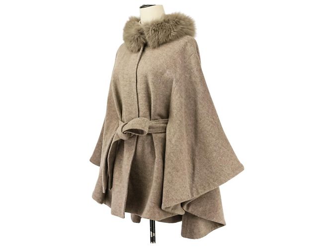 Autre Marque La MODE Fox Fur Wool Poncho Coat - view 3