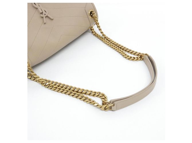 Yves Saint Laurent Bolsa de Ombro Saint Laurent Niki Medium em pele de cordeiro - vista 7