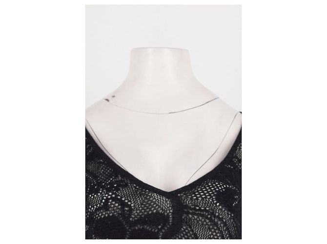Pull Eric Bompard en coton noir col V dentelle florale - vue 5