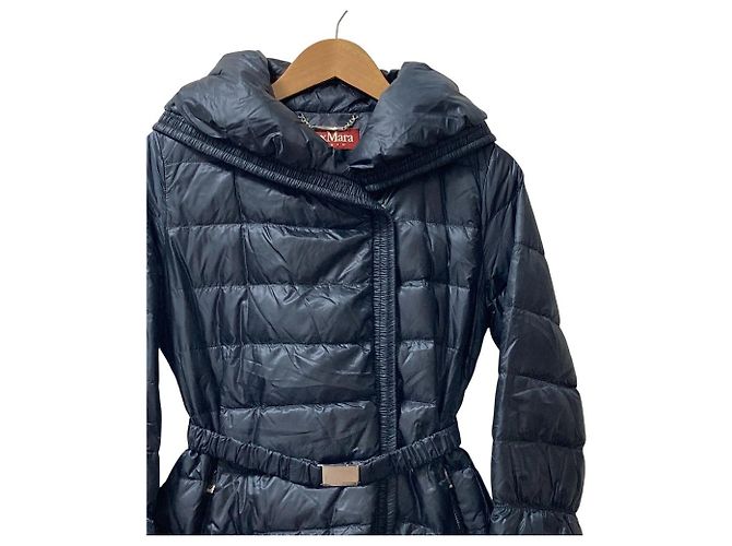 Max Mara Studio Daunenmantel aus weichem Nylon - Ansicht 2