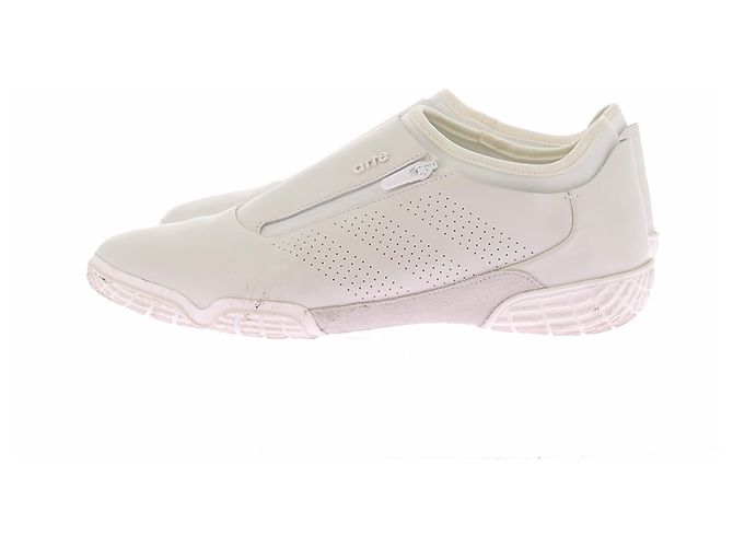 Adidas Baskets blanches Trivela - view 2