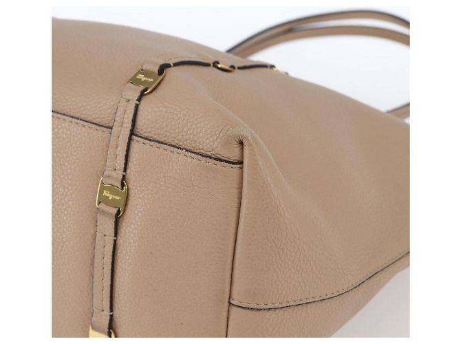 Borsa Tote Salvatore Ferragamo Vala in pelle beige e oro - vista 9