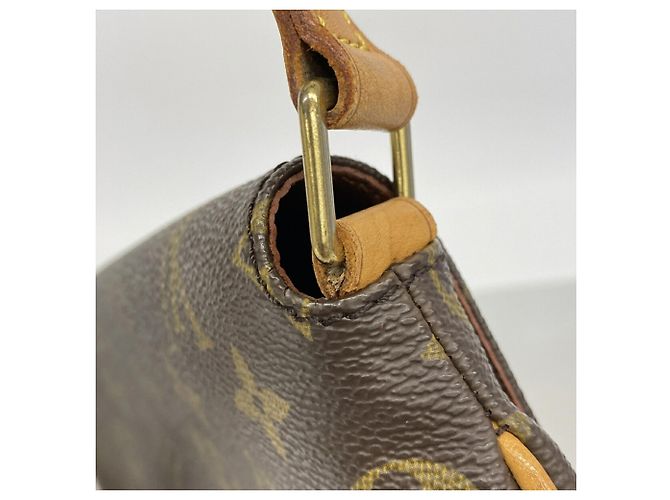 Borsa a tracolla Louis Vuitton Monogram Musette Tango - vista 8