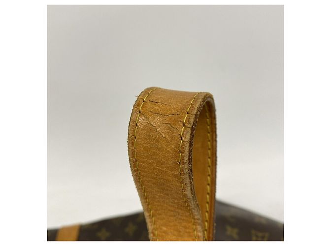 Louis Vuitton Boston Monogram Keepall Bandoulière 50 - vista 11
