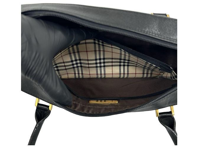Burberry Handtasche aus schwarzem Leder - Ansicht 10