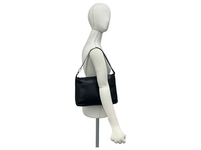 Fendi Schultertasche aus schwarzem Leder - Ansicht 2
