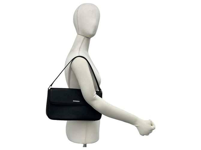 Burberry Handtasche aus schwarzem Leder - Ansicht 2