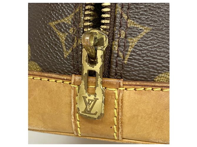 Sac à main Louis Vuitton Alma Monogram - vue 9