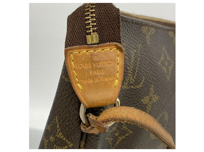 Borsa Pochette Accessoires Monogram Louis Vuitton - vista 5