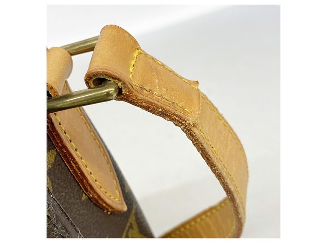 Bolso de hombro Louis Vuitton Monogram Saint Cloud GM - vista 9