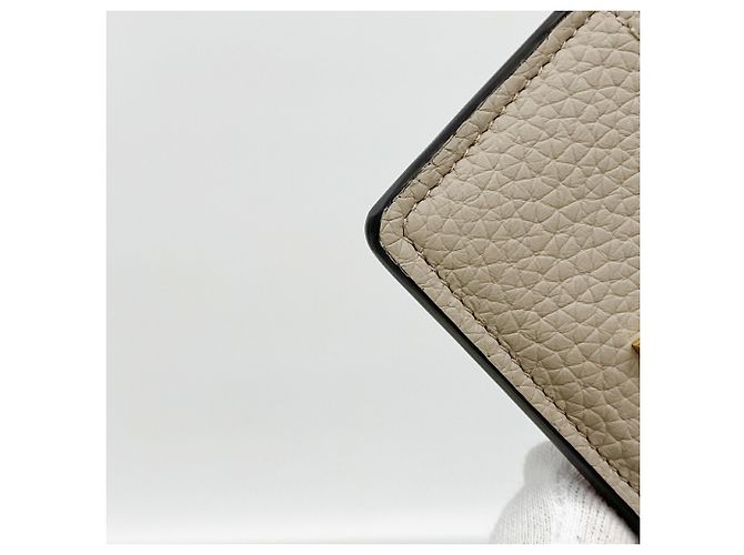 Capucines Tarjetero Louis Vuitton de piel Taurillon - vista 5