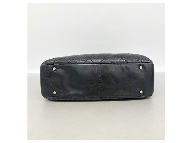 Chanel Matelassé Schultertasche mit Kette - Ansicht 3