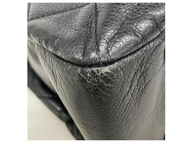Chanel Matelassé Schultertasche mit Kette - Ansicht 6