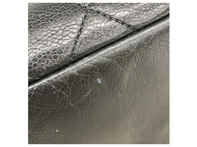 Chanel Matelassé Schultertasche mit Kette - Ansicht 8