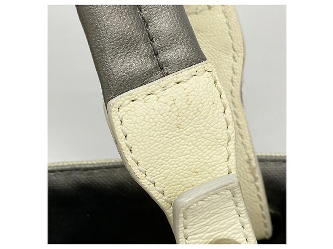 Bolso Tote Chanel en Marfil y Plata - vista 7