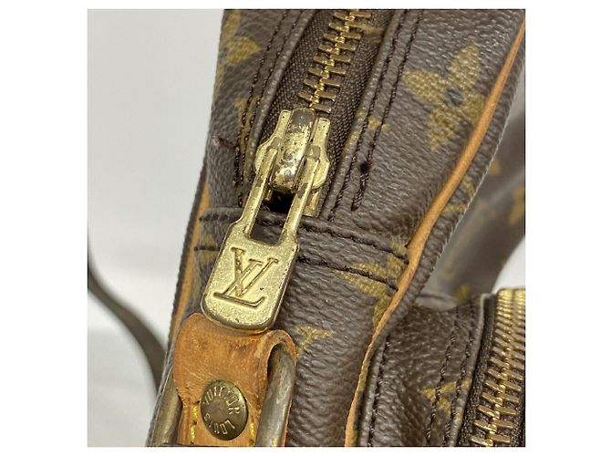 Louis Vuitton Monogram Amazon Shoulder Bag - view 7