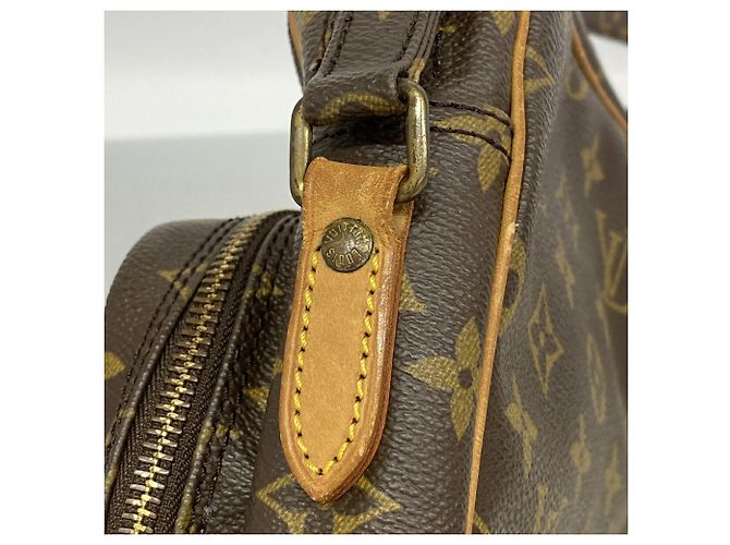 Louis Vuitton Monogram Amazon Shoulder Bag - view 8