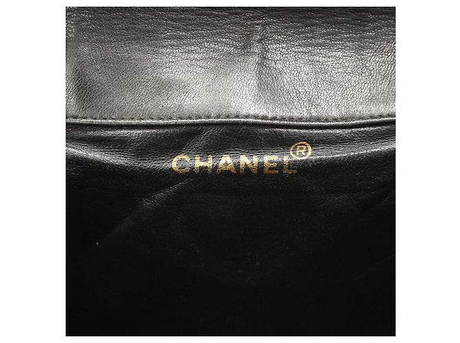Mochila Chanel Matelassé em pele de cordeiro - vista 5