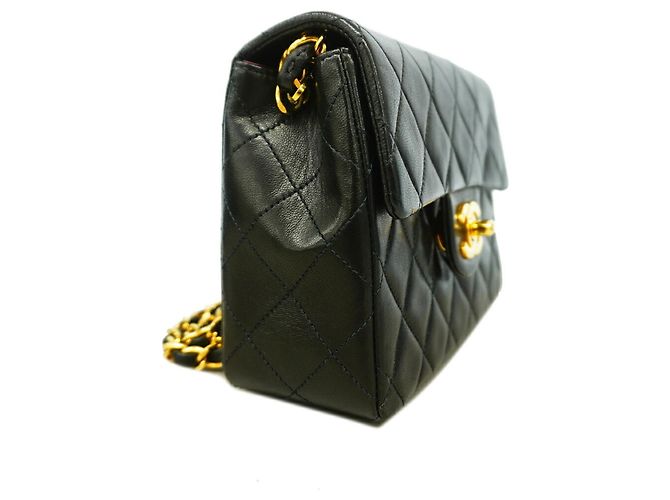 Chanel Mini Matelassé Schultertasche mit Kette - Ansicht 2