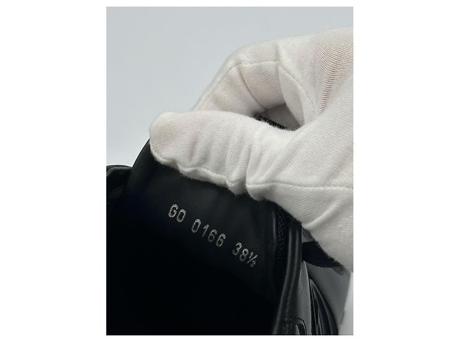 Louis Vuitton Run Away Sneaker - Ansicht 12
