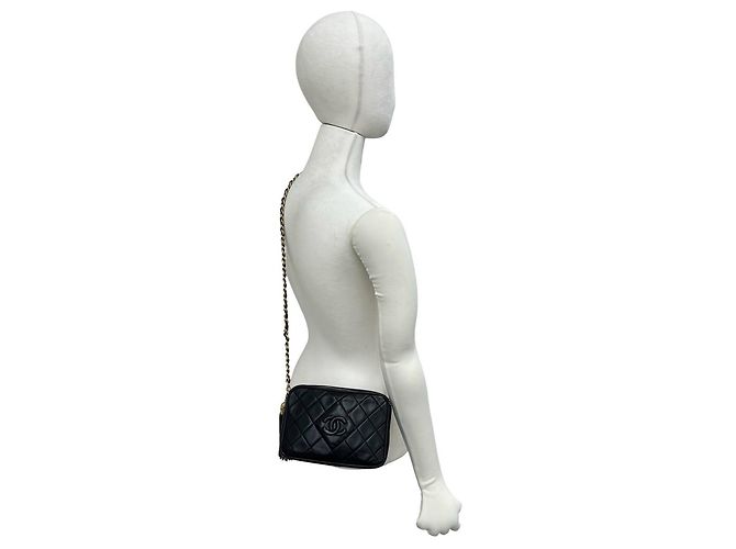 Chanel Matelassé Coco Mark Schultertasche mit Fransen - Ansicht 2