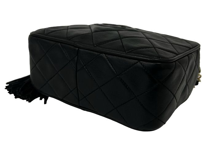 Chanel Matelassé Coco Mark Schultertasche mit Fransen - Ansicht 8