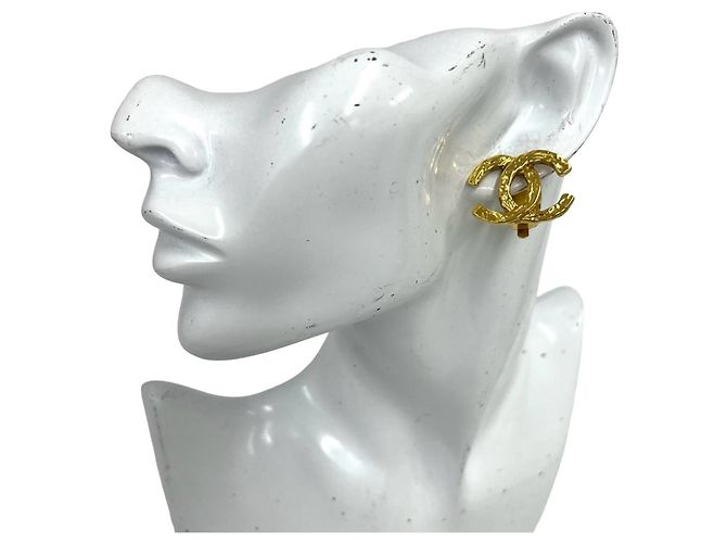Orecchini a clip Chanel Vintage Coco Mark Gold - vista 2
