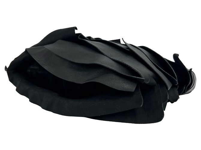 Borsa semi spalla in pelle con volant e logo Yves Saint Laurent Saint-Tropez - vista 8