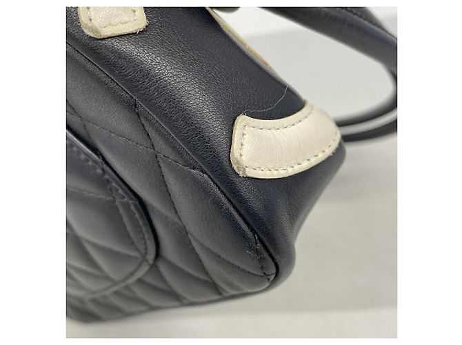 Chanel Cambon Schultertasche aus Lammleder - Ansicht 6