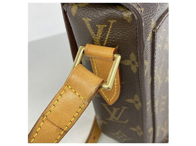 Bolsa de Ombro Louis Vuitton Monogram Saint Cloud GM - vista 9