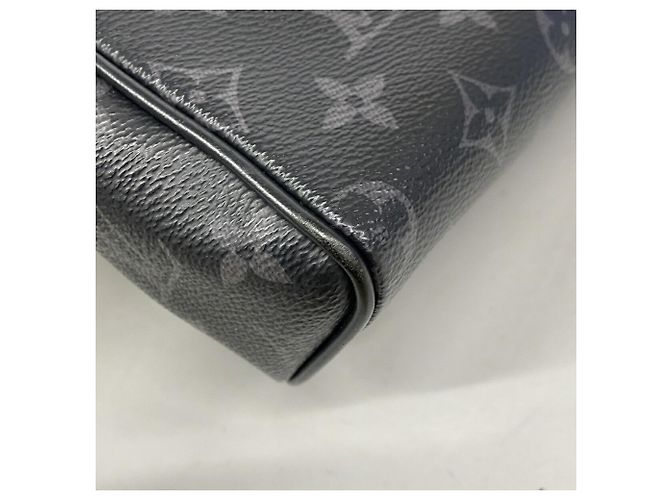 Borsa a tracolla Louis Vuitton Monogram Eclipse District PMNM - vista 8