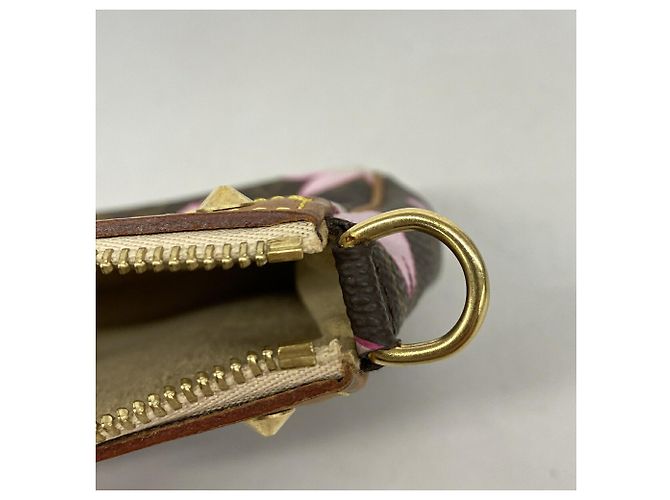 Pochette Louis Vuitton Monogram Cherry Blossom - vue 8